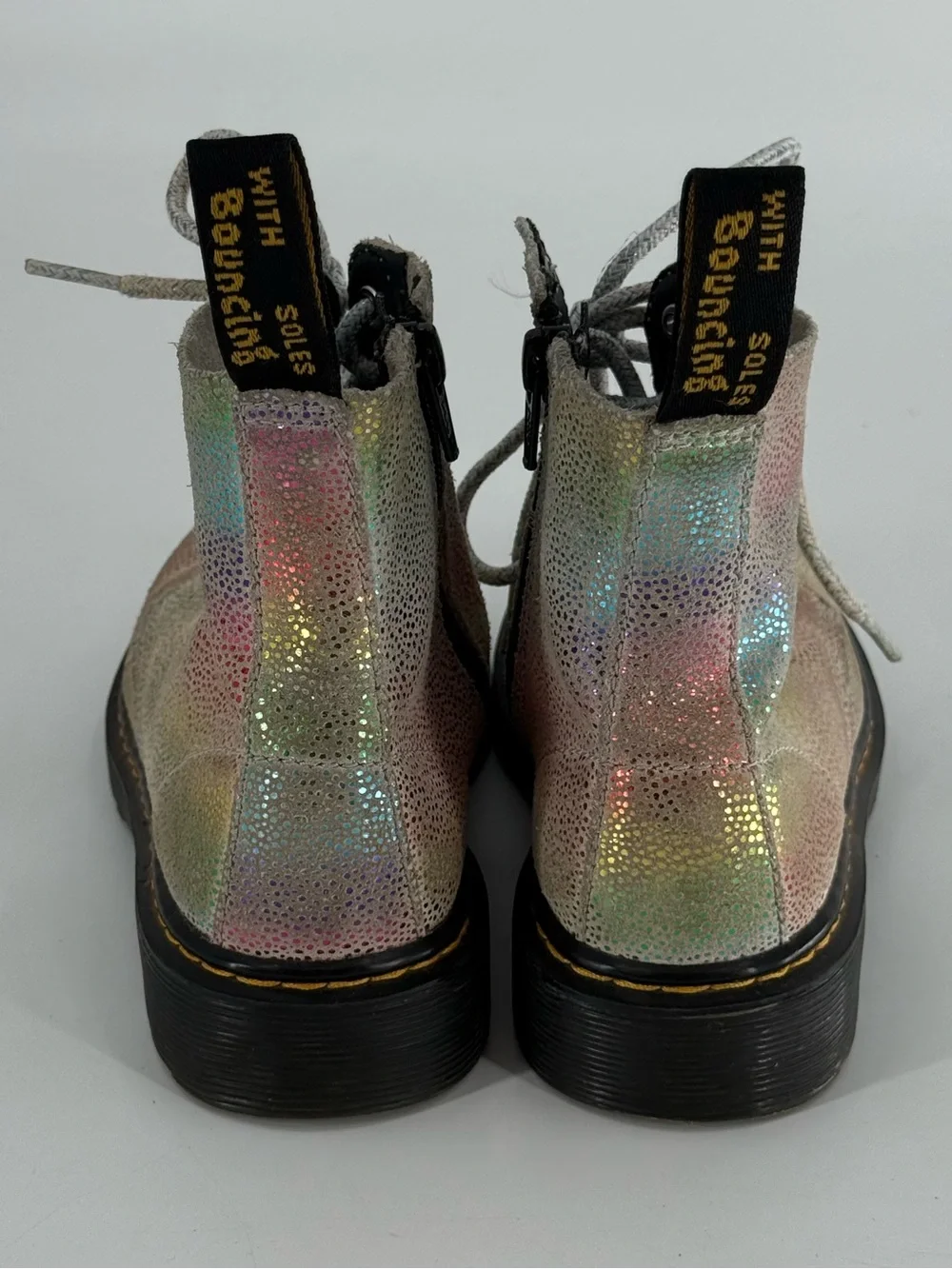 Dr. Martens 1460 Pascal J‎ Metallic Rainbow Girls 1